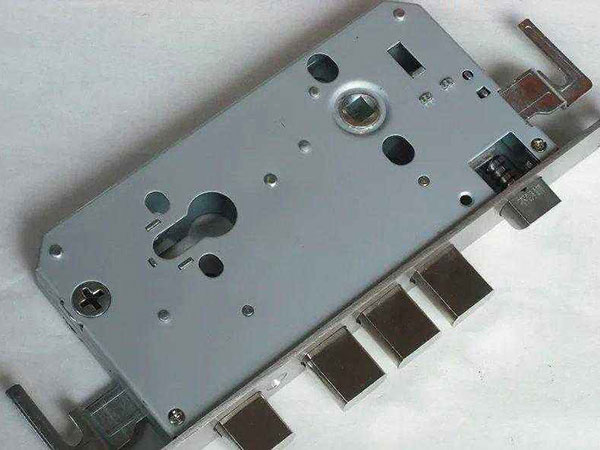 剑阁24小时上门开锁公司